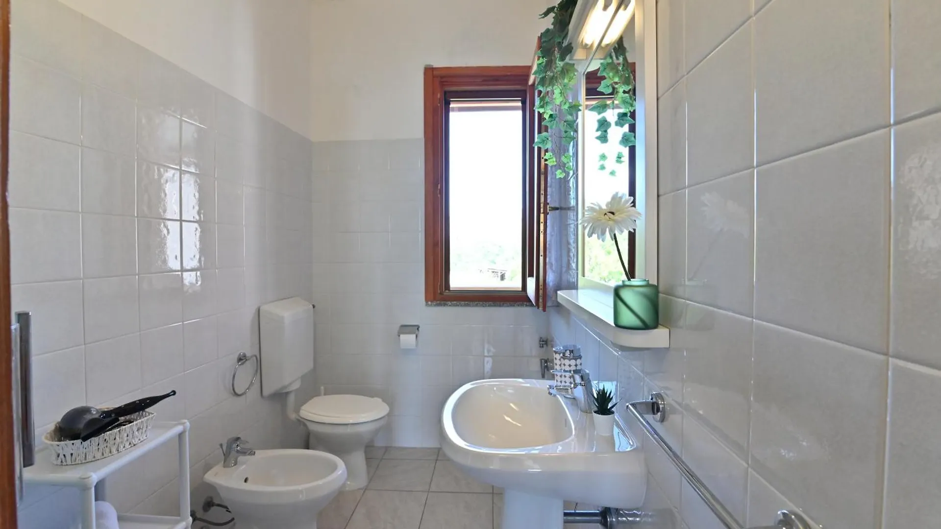 Izzhome Central Room Pula Italy